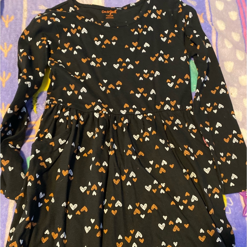 Adorable Cat & Jack heart long sleeve dress.